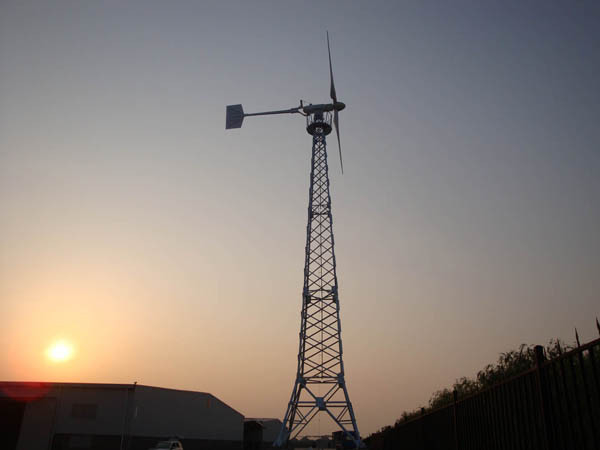 Home Use On / Off Grid / Hybrid System Solution พลังงานครบวงจร พลมพลังแสงอาทิตย์ Hybrid Horizontal Axis Wind Turbine 1KW 2KW