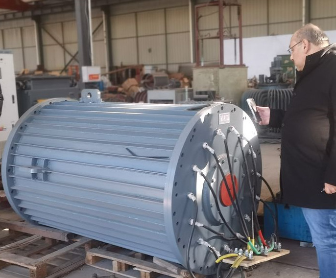3MW 5MW พลังงานฟรี ทอร์คการเริ่มต้นต่ํา เครื่องผลิตหินไฮโดรไบน์ 1MW 2MW