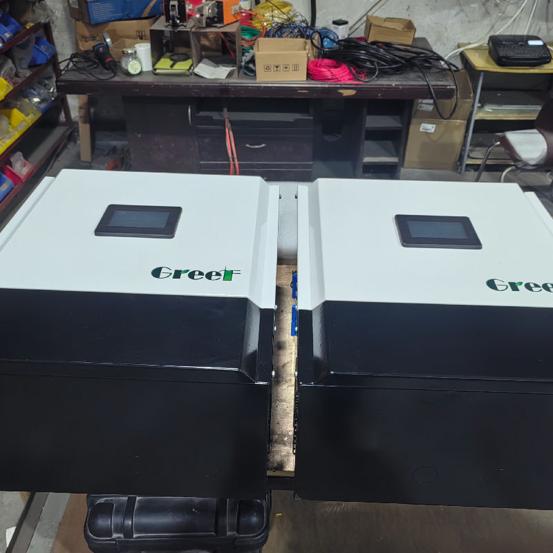 ตัวควบคุมแบบ Off Grid พร้อมกระแสไฟขาออกที่กำหนด 100A/200A/80A/150A และอุณหภูมิแวดล้อม -25C～50C