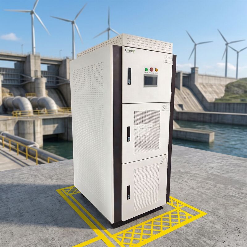 ตัวควบคุมแบบกริดที่มีความถี่เอาต์พุต 50Hz/60Hz พร้อมช่วงแรงดันไฟฟ้าอินพุต DC 240-550V และการป้องกัน IP20 สำหรับการจัดการพลังงาน